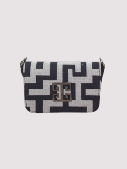 AGAPI_CLASSIC_PATTERN_ECRU_DIAGONAL_BLACK (2)