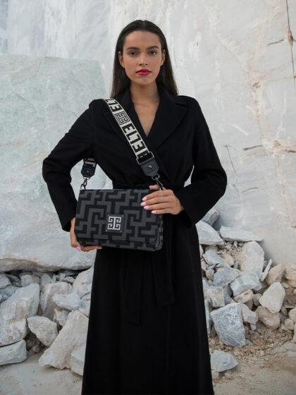 ATHENA_CLASSIC_PATTERN_GREY_BLACK_MODEL1