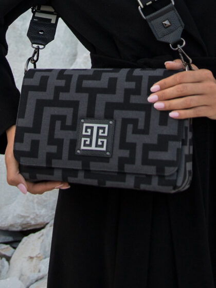 ATHENA_CLASSIC_PATTERN_GREY_BLACK_MODEL2