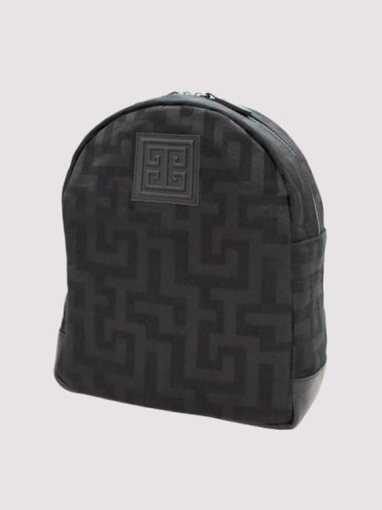 CLEO FW25 (35)