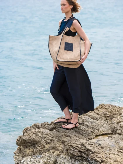 EFEED587-EBF2-4AAA-999D-207BA33C501E