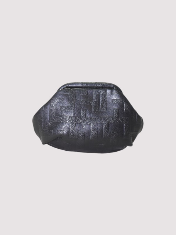 NIOVI_SMALL_EMBOSSED_LEATHER_BLACK (1)